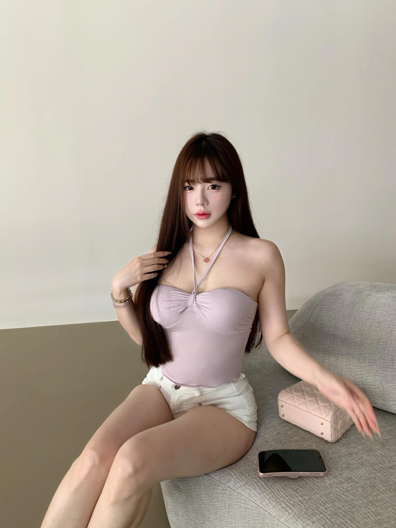 莉莉