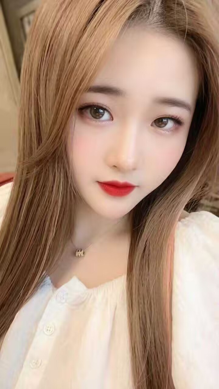 小霞