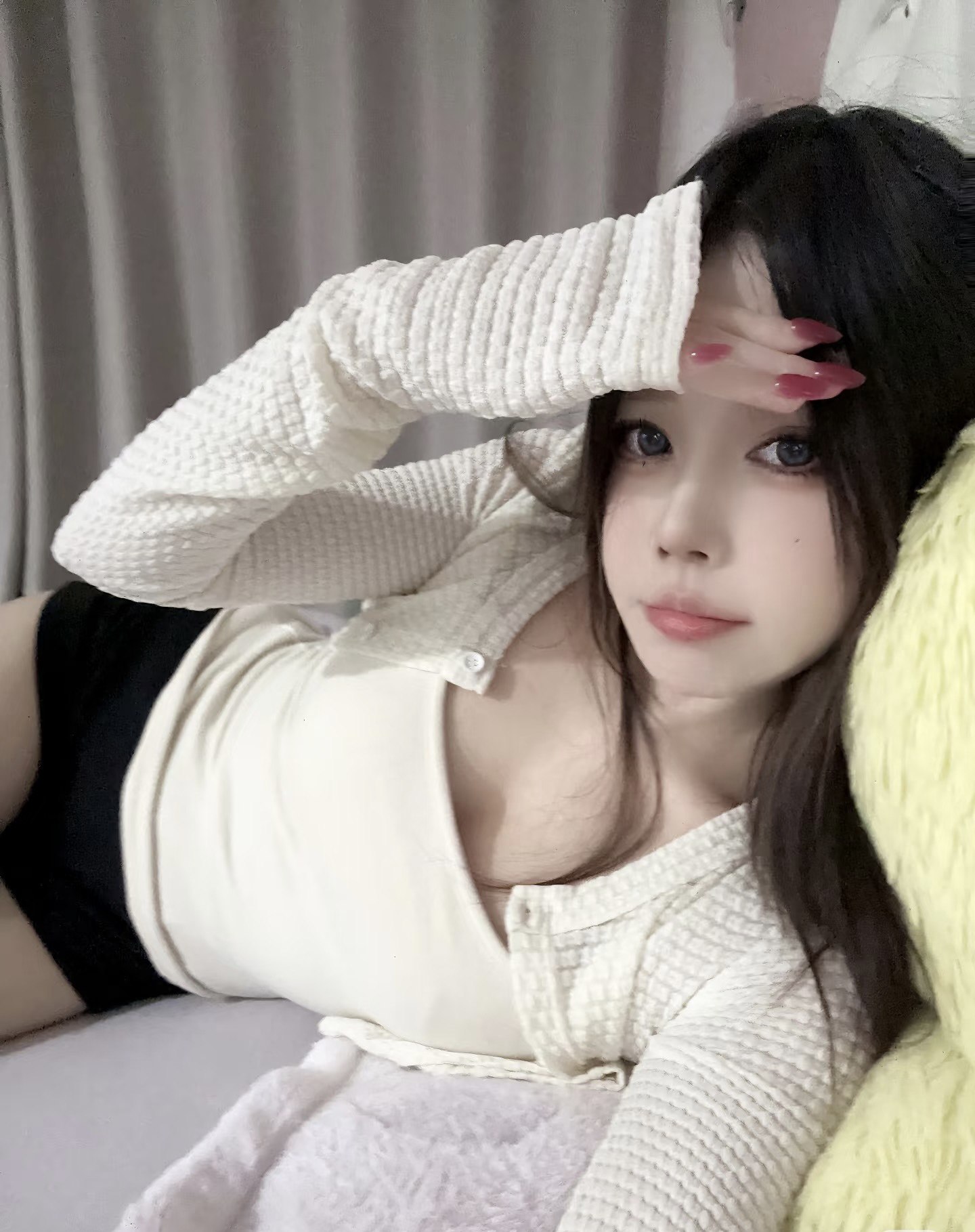 佳佳